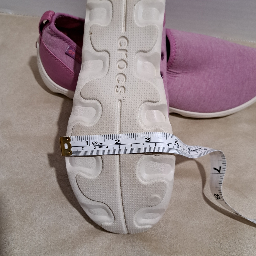Crocks women walk shoes size 8 - Picture 13 of 17